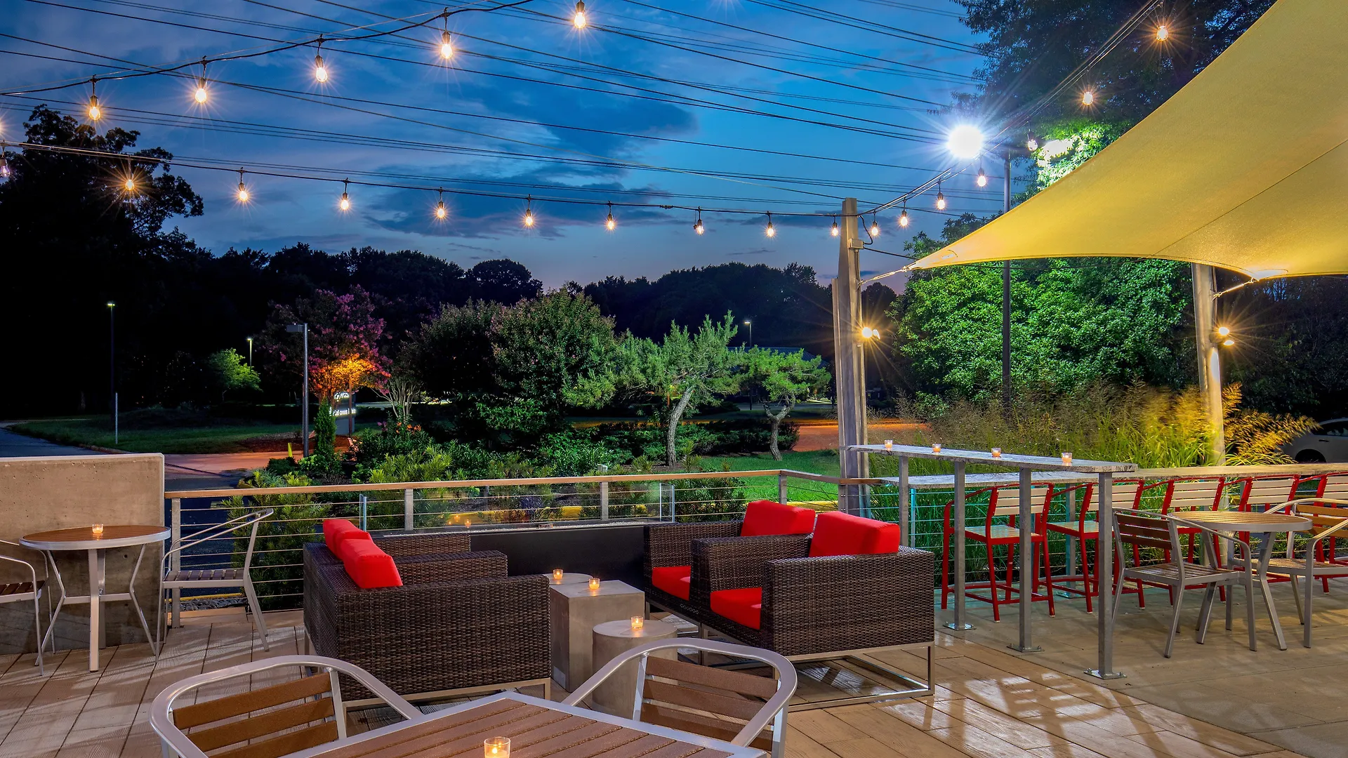 Hotel Holiday Inn Newport News - Hampton By Ihg