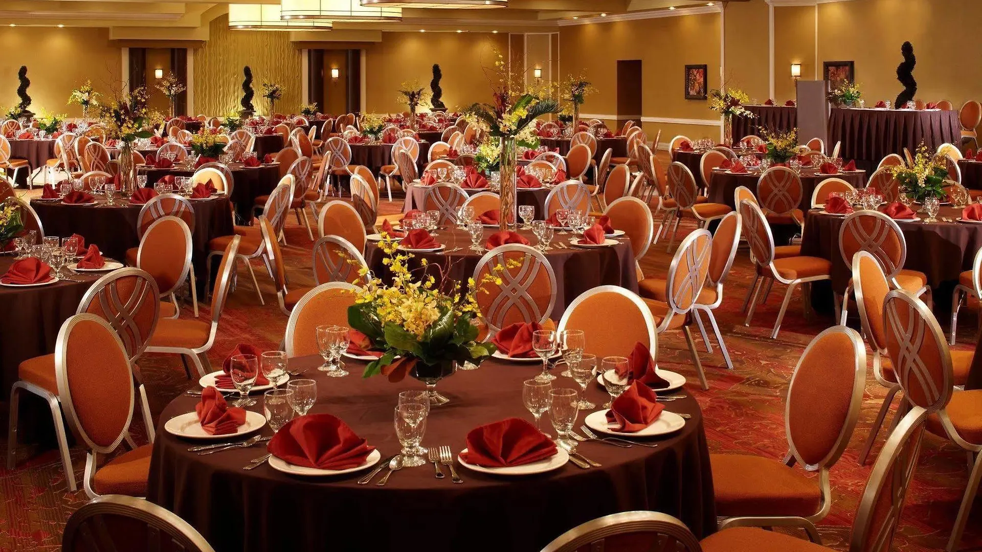 Holiday Inn Newport News - Hampton By Ihg